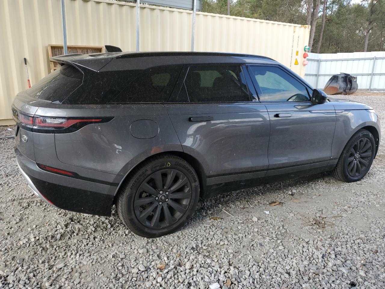 2018 Land Rover Range Rover VIN SALYL2RV4JA758710 Copart auction photo, all over damage thumbnail 3