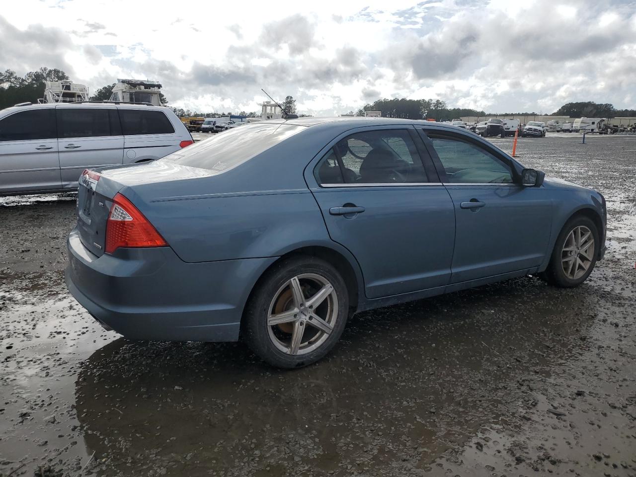 2011 Ford Fusion VIN 3FAHP0JG0BR321409 Copart auction photo, side damage thumbnail 3