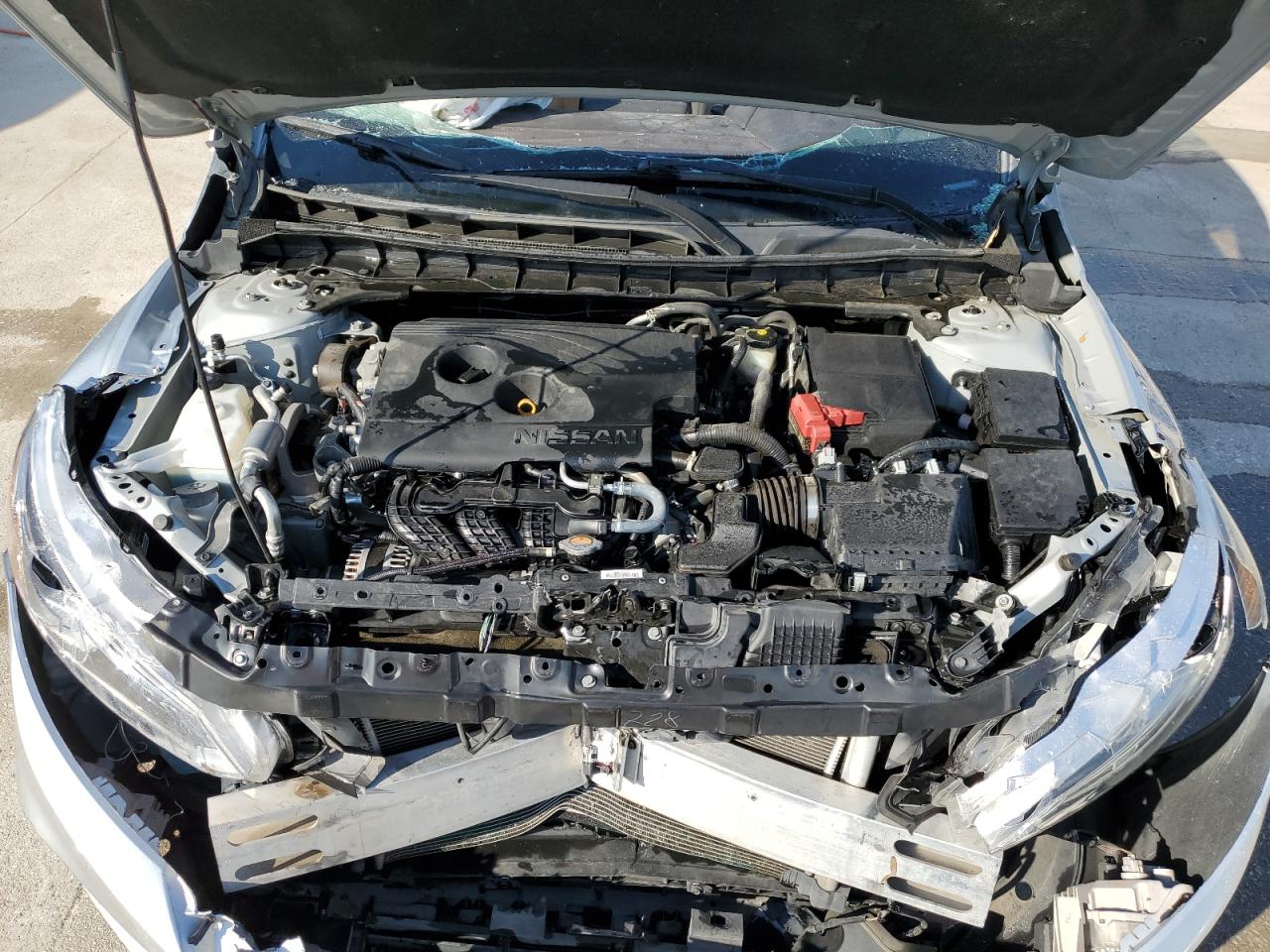 2020 Nissan Altima VIN 1N4BL4BV0LC151509 Copart auction photo, front end / minor dent/scratches damage thumbnail 11