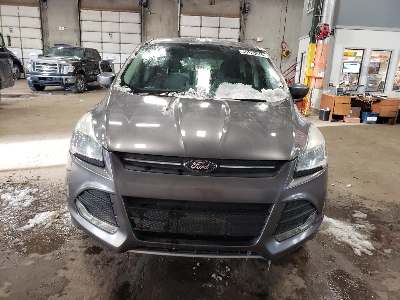 2014 Ford Escape VIN 1FMCU0GX4EUC09368 Copart auction photo, mechanical damage thumbnail 5