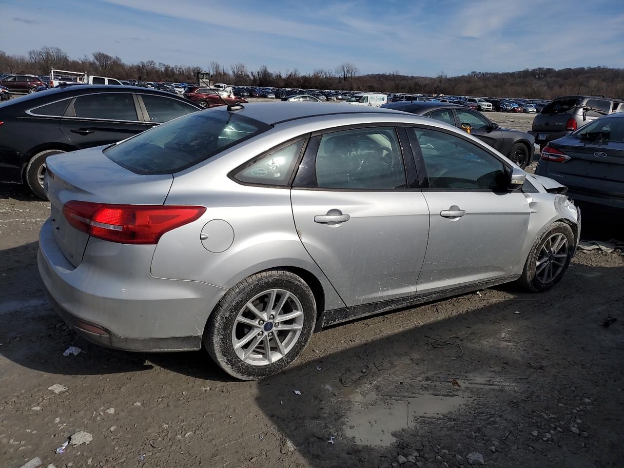 2017 Ford Focus VIN 1FADP3F24HL291884 Copart auction photo, front end damage thumbnail 3