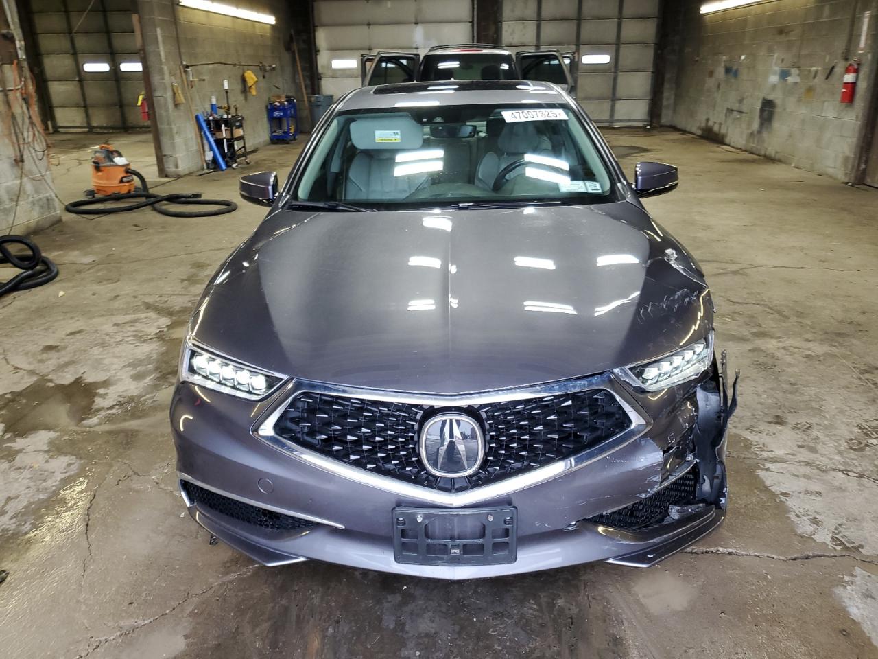 2019 Acura TLX VIN 19UUB3F47KA004942 Copart auction photo, front end damage thumbnail 5