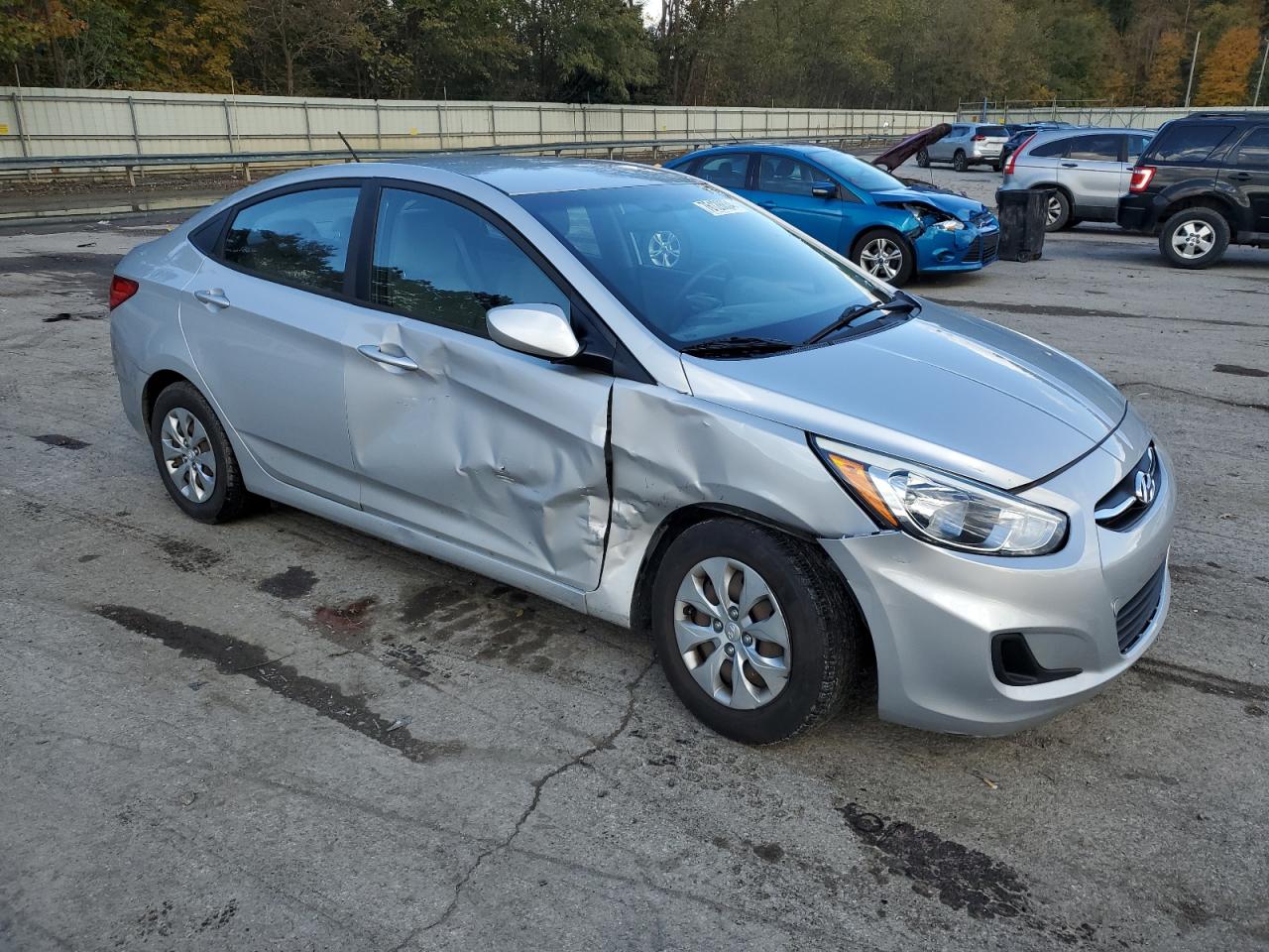 2016 Hyundai Accent VIN KMHCT4AE2GU072340 Copart auction photo, front end / side damage thumbnail 4