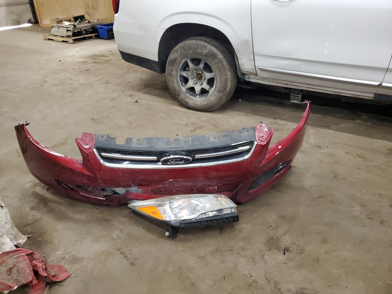 2013 Ford Escape VIN 1FMCU9HX5DUD33392 Copart auction photo, front end damage thumbnail 13