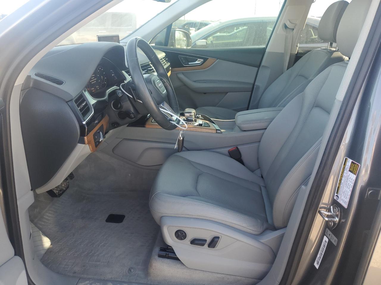 2017 Audi Q7 VIN WA1LABF70HD036540 Copart auction photo, front end / minor dent/scratches damage thumbnail 7