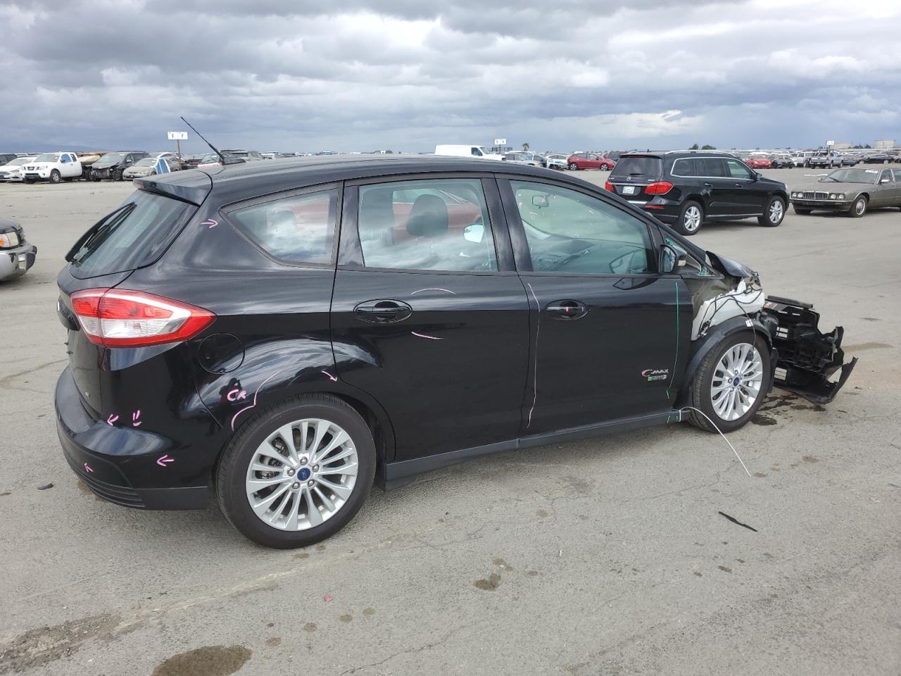 2017 Ford C-MAX VIN 1FADP5EU4HL108210 Copart auction photo, front end damage thumbnail 3