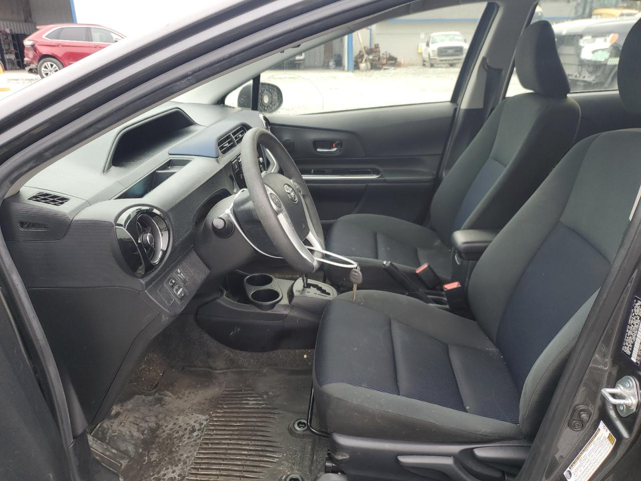 2016 Toyota Prius VIN JTDKDTB36G1589338 Copart auction photo, front end / minor dent/scratches damage thumbnail 7
