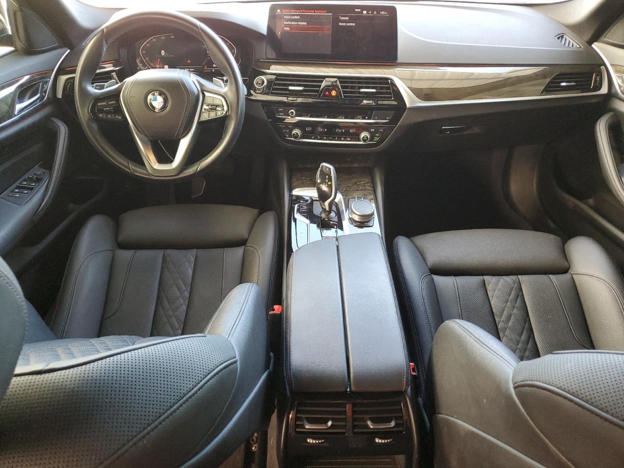 2021 BMW 5er VIN WBA53BH03MWX18073 Copart auction photo, rear end / minor dent/scratches damage thumbnail 8