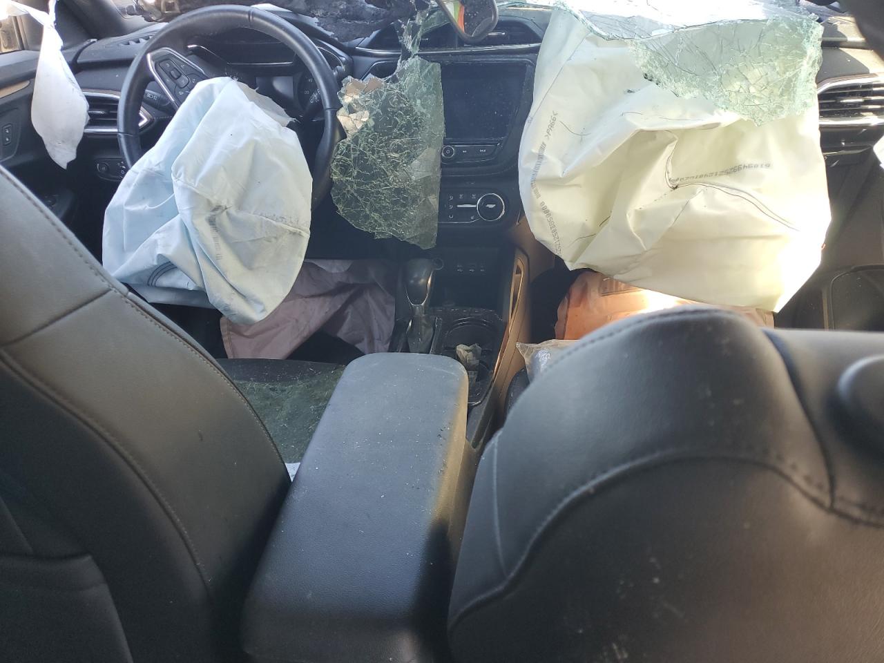 2022 Chevrolet TrailBlazer VIN KL79MVSLXNB070050 Copart auction photo, burn - engine damage thumbnail 8