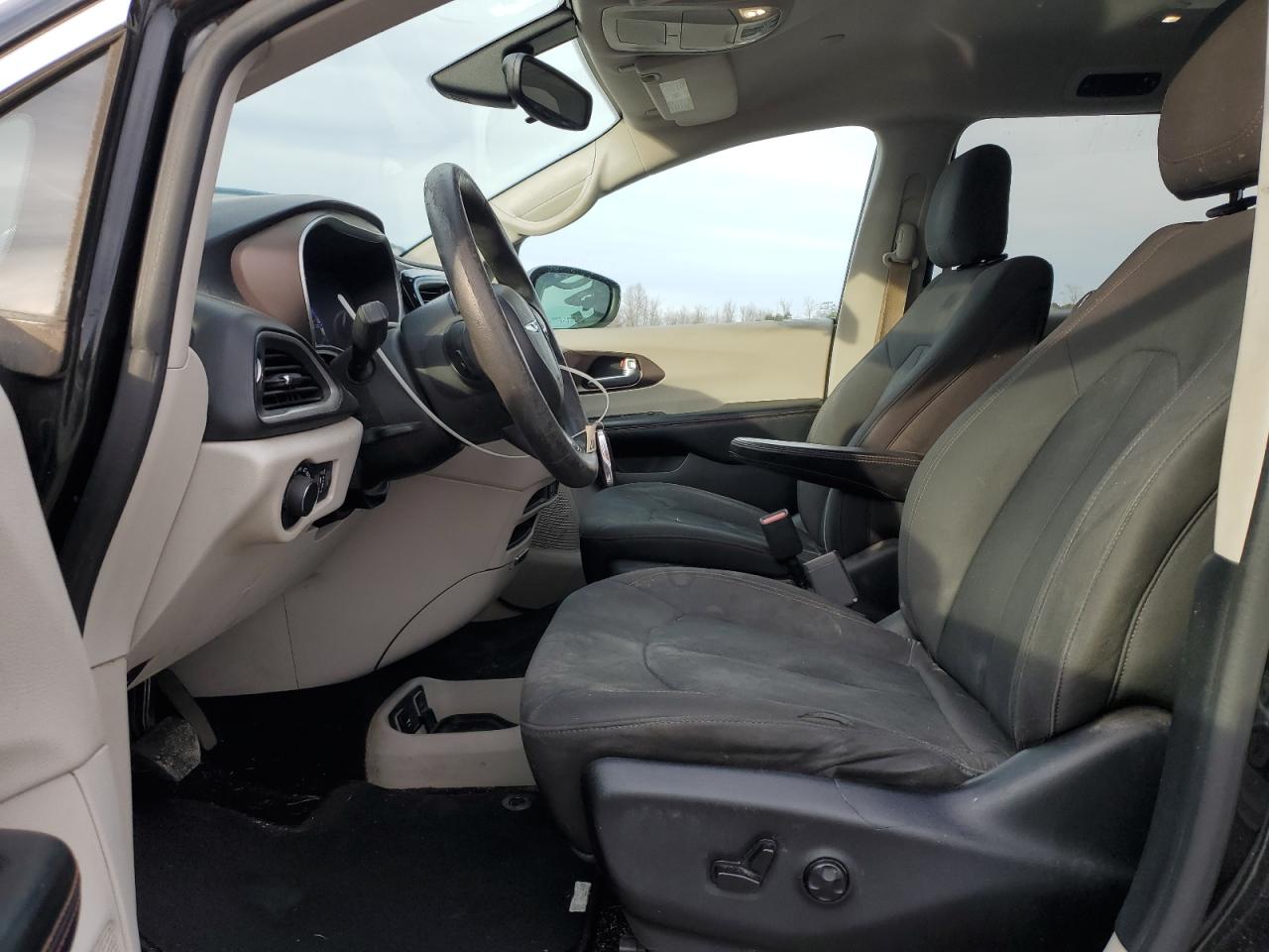 2017 Chrysler Pacifica VIN 2C4RC1DGXHR727644 Copart auction photo, mechanical damage thumbnail 7