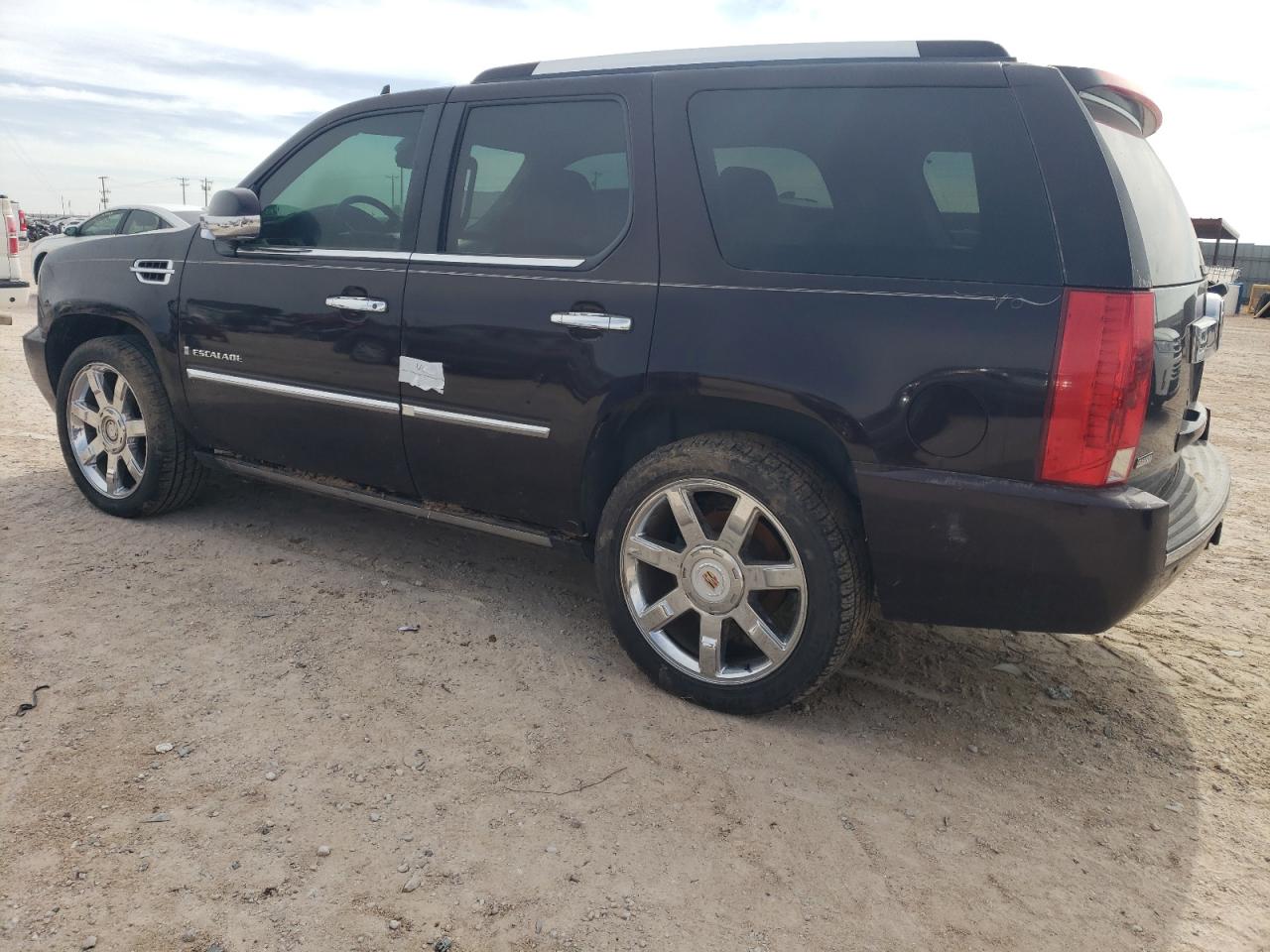 2009 Cadillac Escalade VIN 1FT7W2BTXBEB38845 Copart auction photo, water/flood damage thumbnail 2