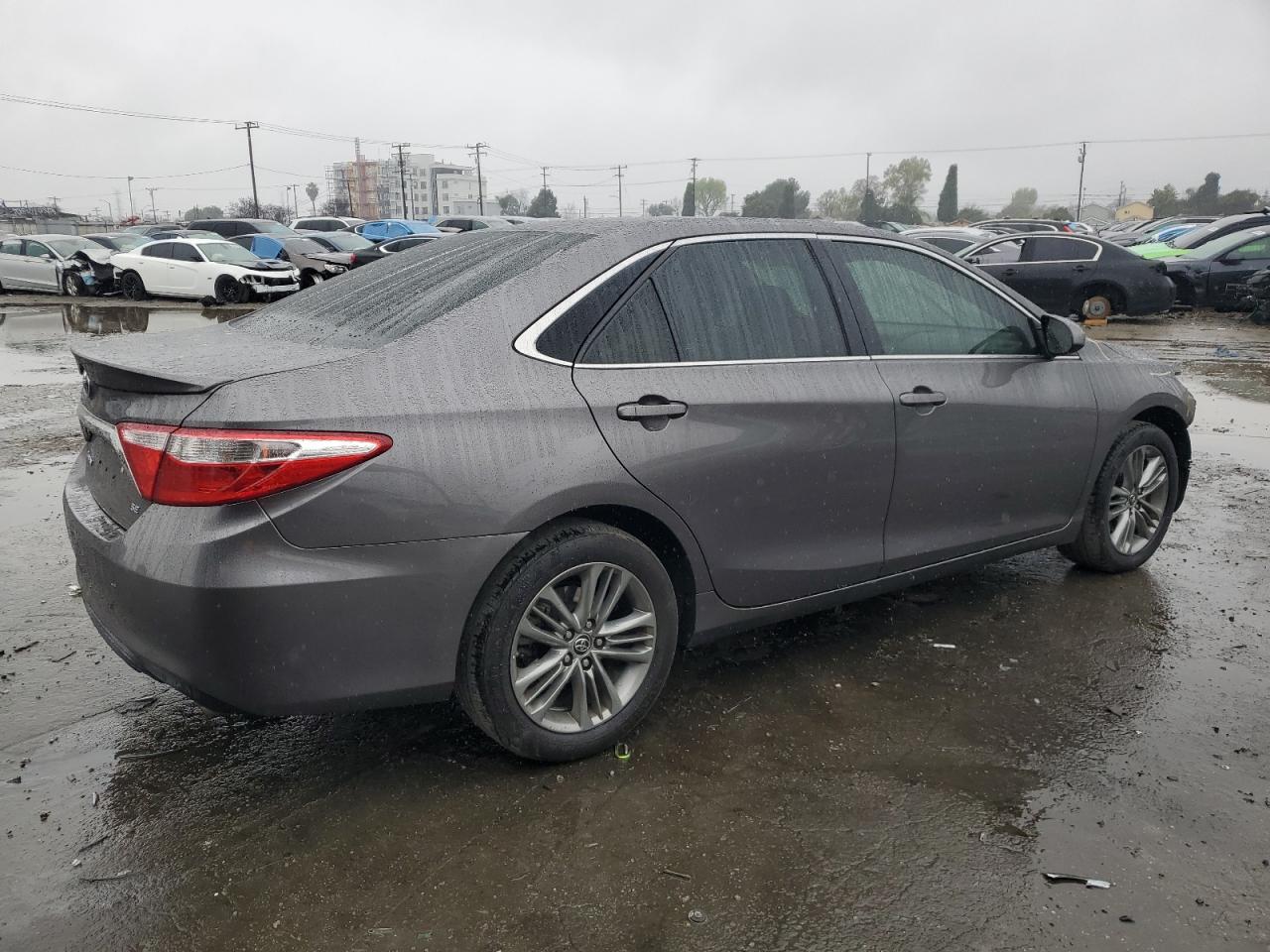2016 Toyota Camry VIN 4T1BF1FK7GU135013 Copart auction photo, front end damage thumbnail 3