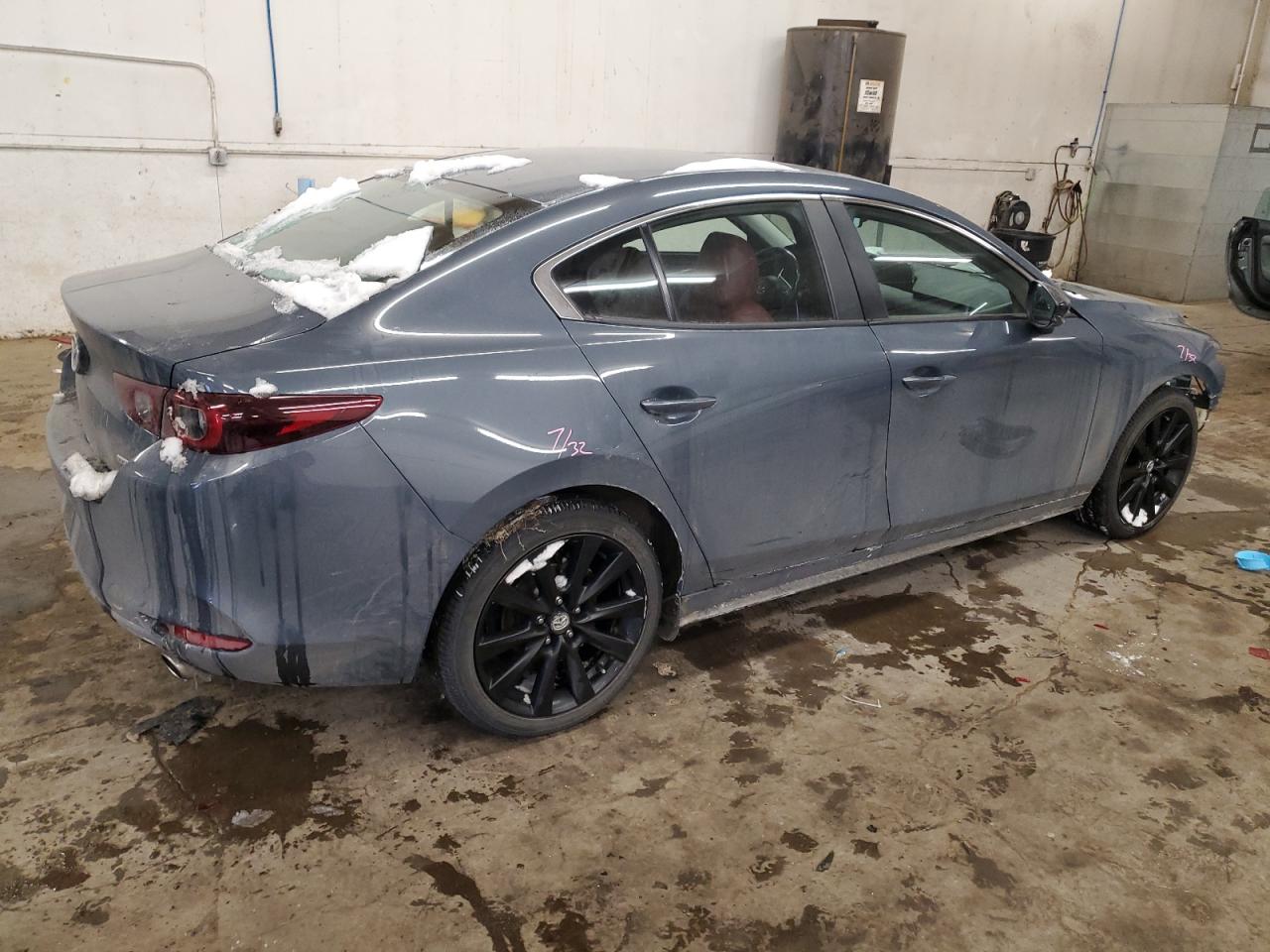2022 Mazda 3 VIN 3MZBPACL4NM317734 Copart auction photo, front end / side damage thumbnail 3