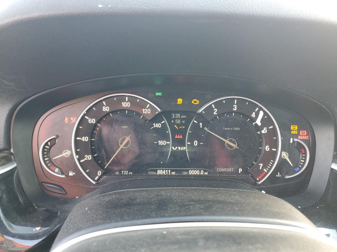 2019 BMW 5er VIN WBAJE5C59KG919559 Copart auction photo, vandalism / all over damage thumbnail 9