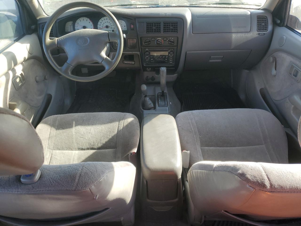 2002 Toyota Tacoma VIN 5TEHN72N62Z026983 Copart auction photo, minor dent/scratches damage thumbnail 8