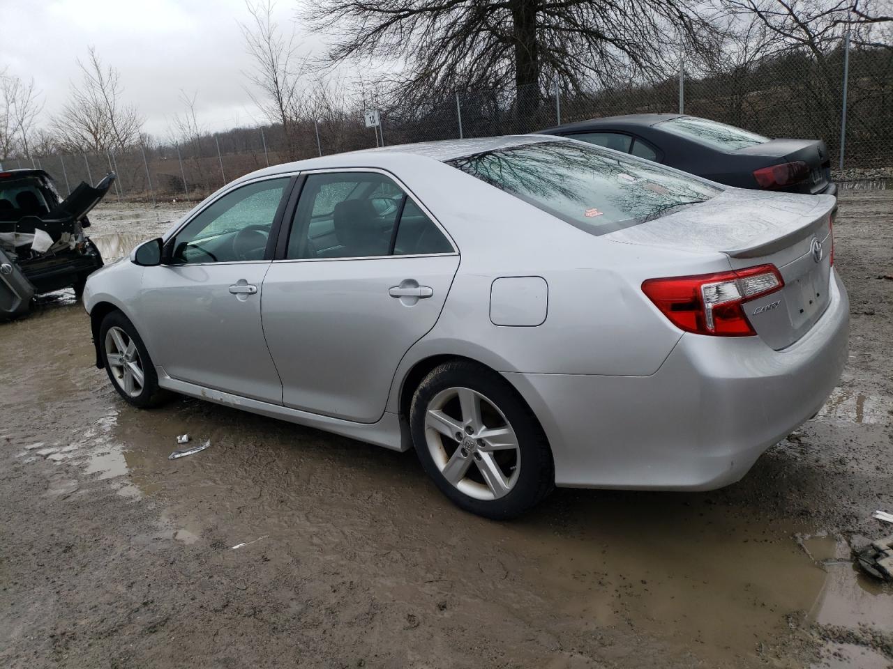2013 Toyota Camry VIN 4T1BF1FK7DU263974 Copart auction photo, front end / minor dent/scratches damage thumbnail 2