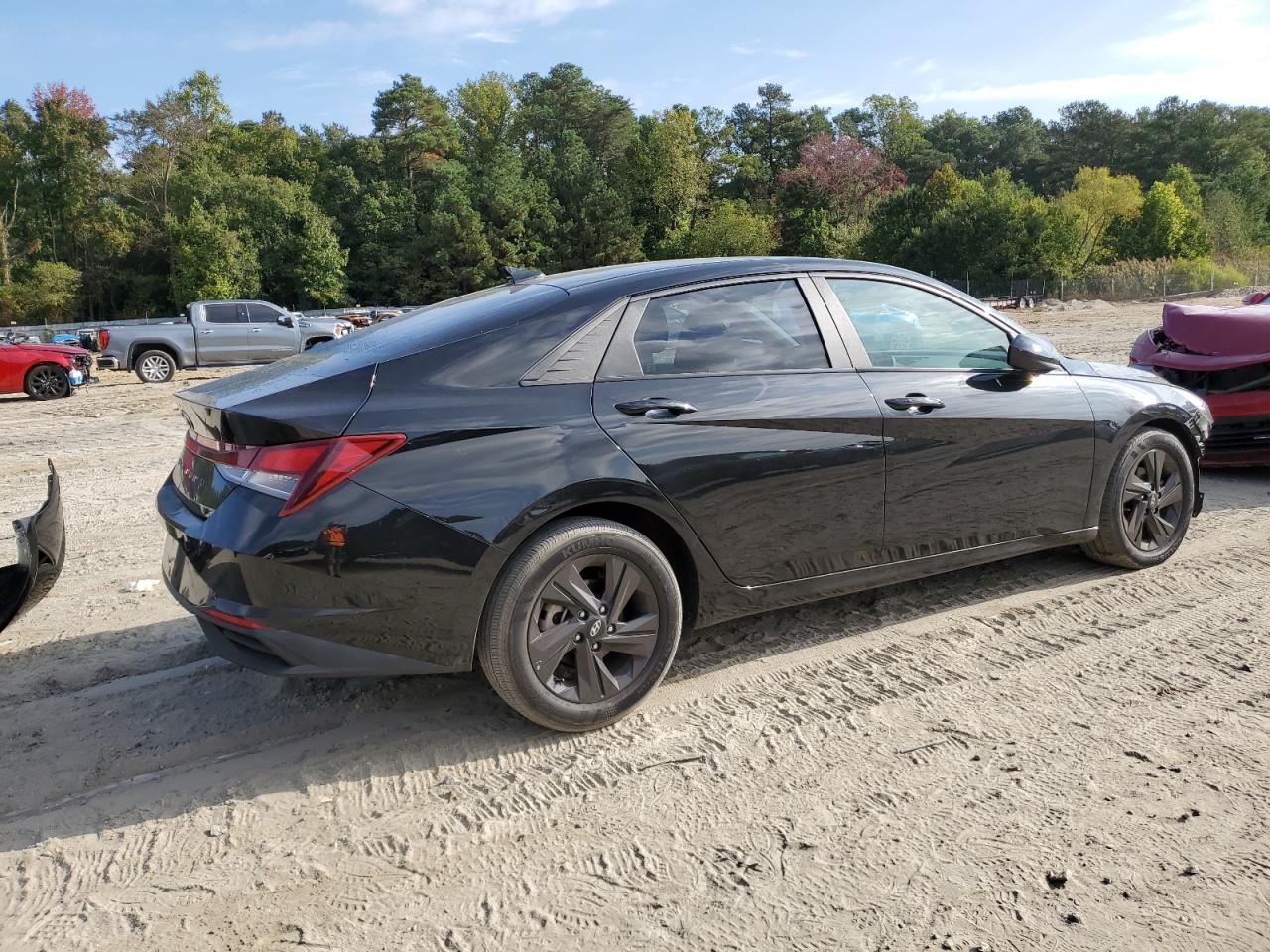 2021 Hyundai Elantra VIN KMHLM4AG5MU158042 Copart auction photo, front end / all over damage thumbnail 3