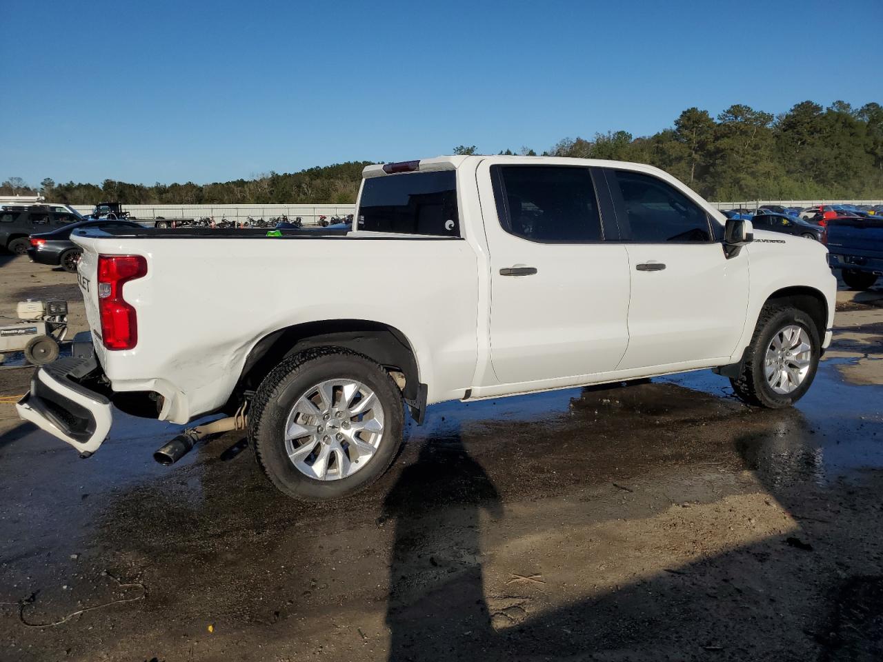 2020 Chevrolet Silverado VIN 3GCPWBEH1LG348834 Copart auction photo, rear end / side damage thumbnail 3