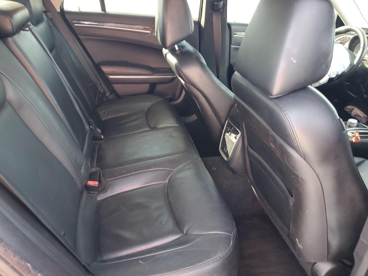 2015 Chrysler 300 VIN 2C3CCAAG8FH786614 Copart auction photo, front end damage thumbnail 11