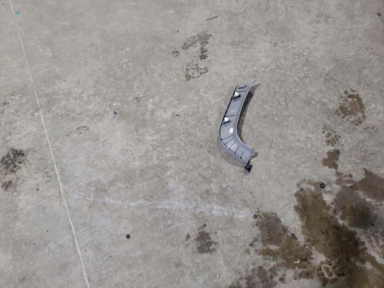 2016 Toyota Highlander VIN 5TDJKRFH3GS297031 Copart auction photo, rear end damage thumbnail 13