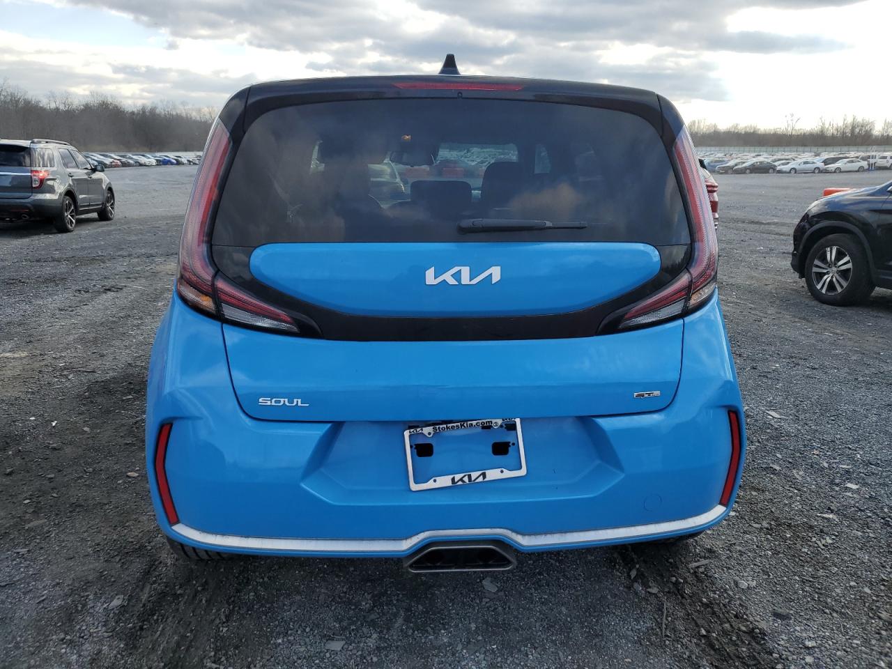 2023 KIA Soul VIN KNDJ53AU1P7215672 Copart auction photo, front end damage thumbnail 6