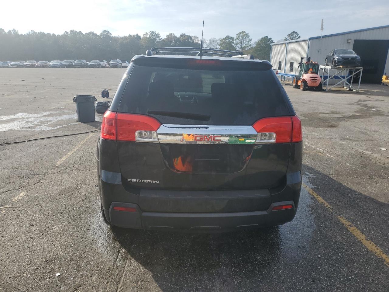 2010 GMC Terrain VIN 2CTALBEW8A6297536 Copart auction photo, front end damage thumbnail 6