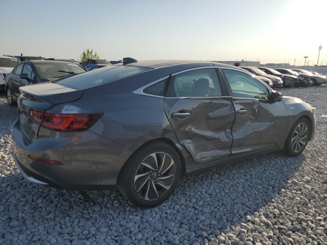 2019 Honda Insight VIN 19XZE4F94KE034278 Copart auction photo, side / hail damage thumbnail 3
