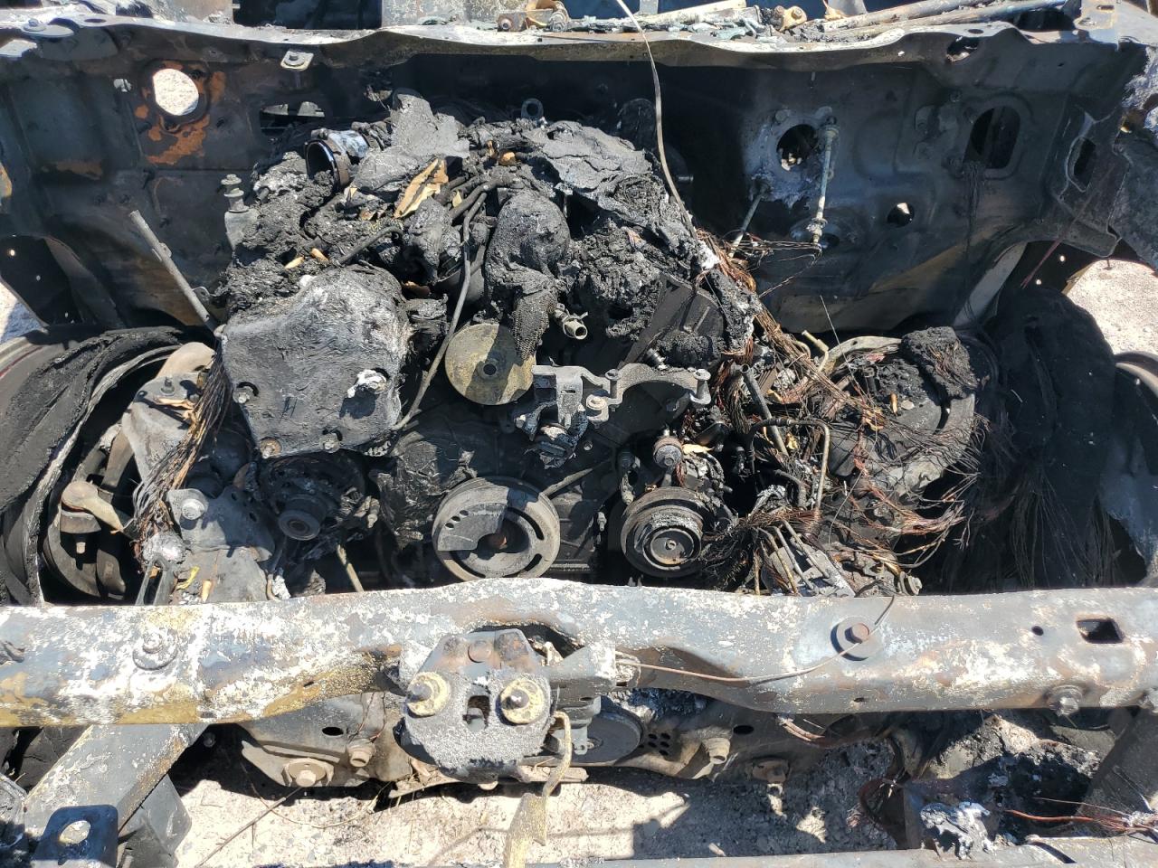 2021 RAM 1500 VIN 1C6SRFRM4MN589531 Copart auction photo, burn damage thumbnail 11