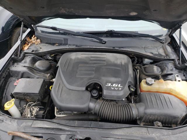 2011 Chrysler 300 VIN 2C3CA5CG4BH599357 Copart auction photo, front end / minor dent/scratches damage thumbnail 11