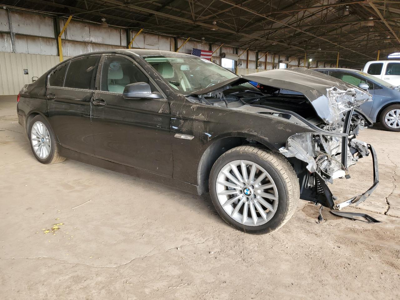 2013 BMW 5er VIN WBAFR7C52DC823899 Copart auction photo, front end damage thumbnail 4