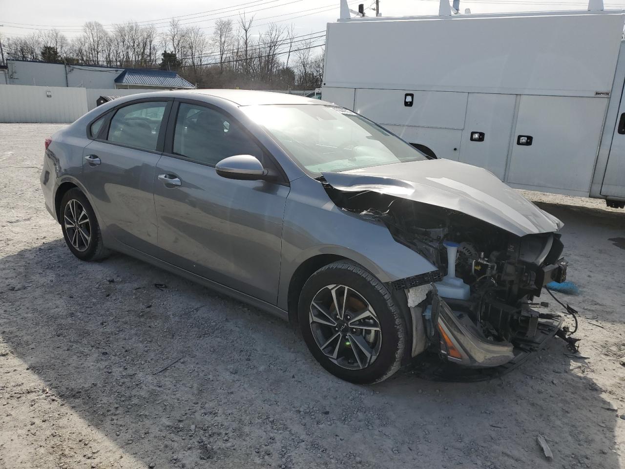 2024 KIA Forte VIN 3KPF24AD9RE724612 Copart auction photo, front end / minor dent/scratches damage thumbnail 4