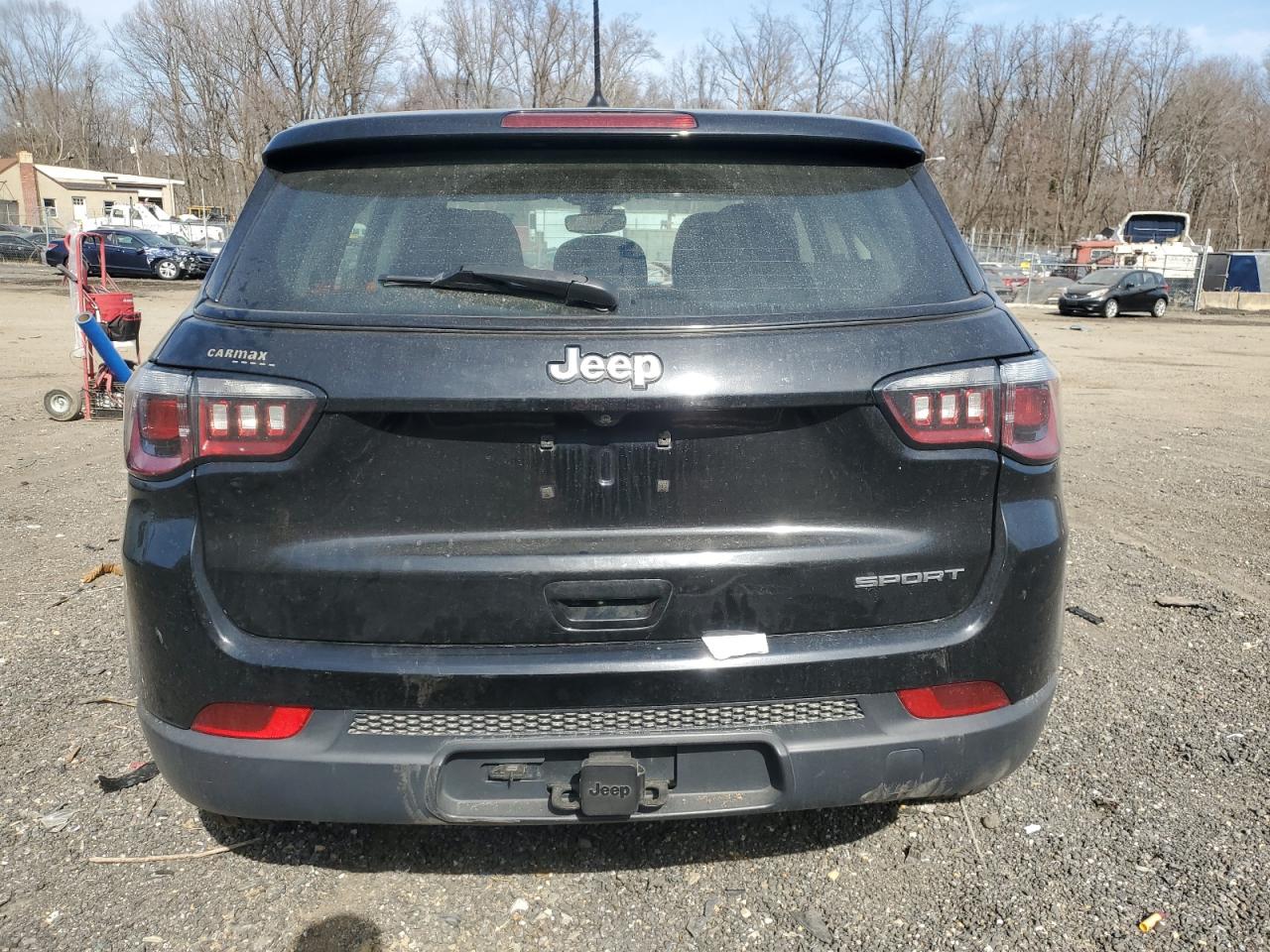 2018 Jeep Compass VIN 3C4NJCAB7JT226884 Copart auction photo, side / undercarriage damage thumbnail 6