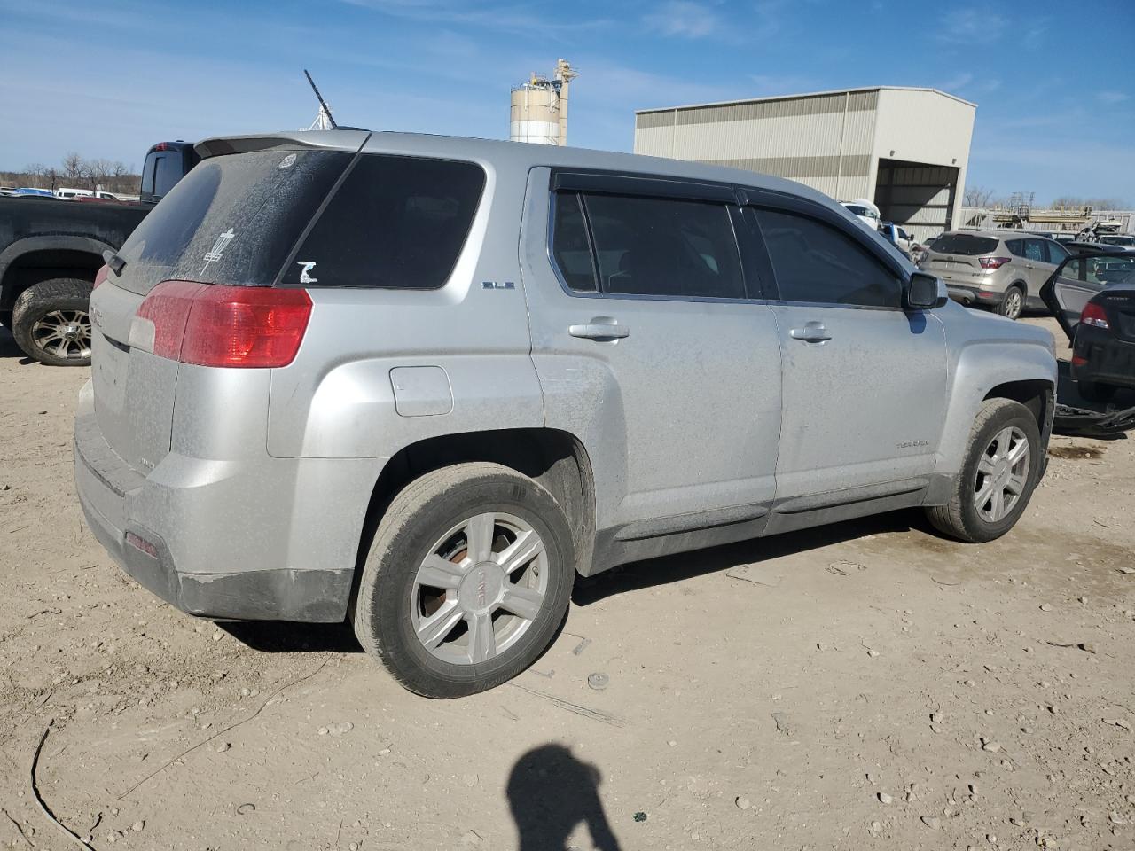 2015 GMC Terrain VIN 2GKFLVEK4F6389917 Copart auction photo, front end damage thumbnail 3