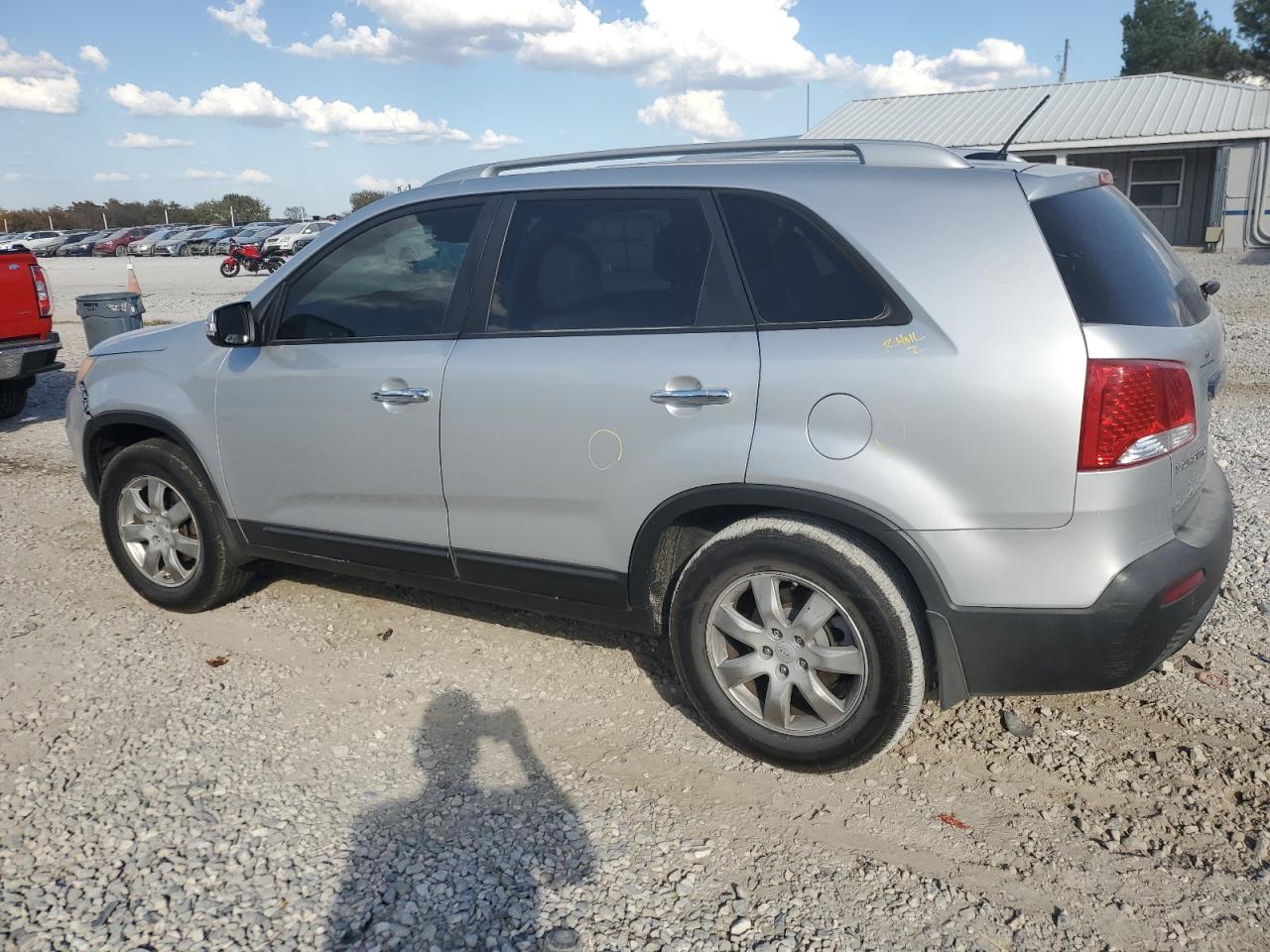 2011 KIA Sorento VIN 5XYKT3A14BG039535 Copart auction photo, side damage thumbnail 2