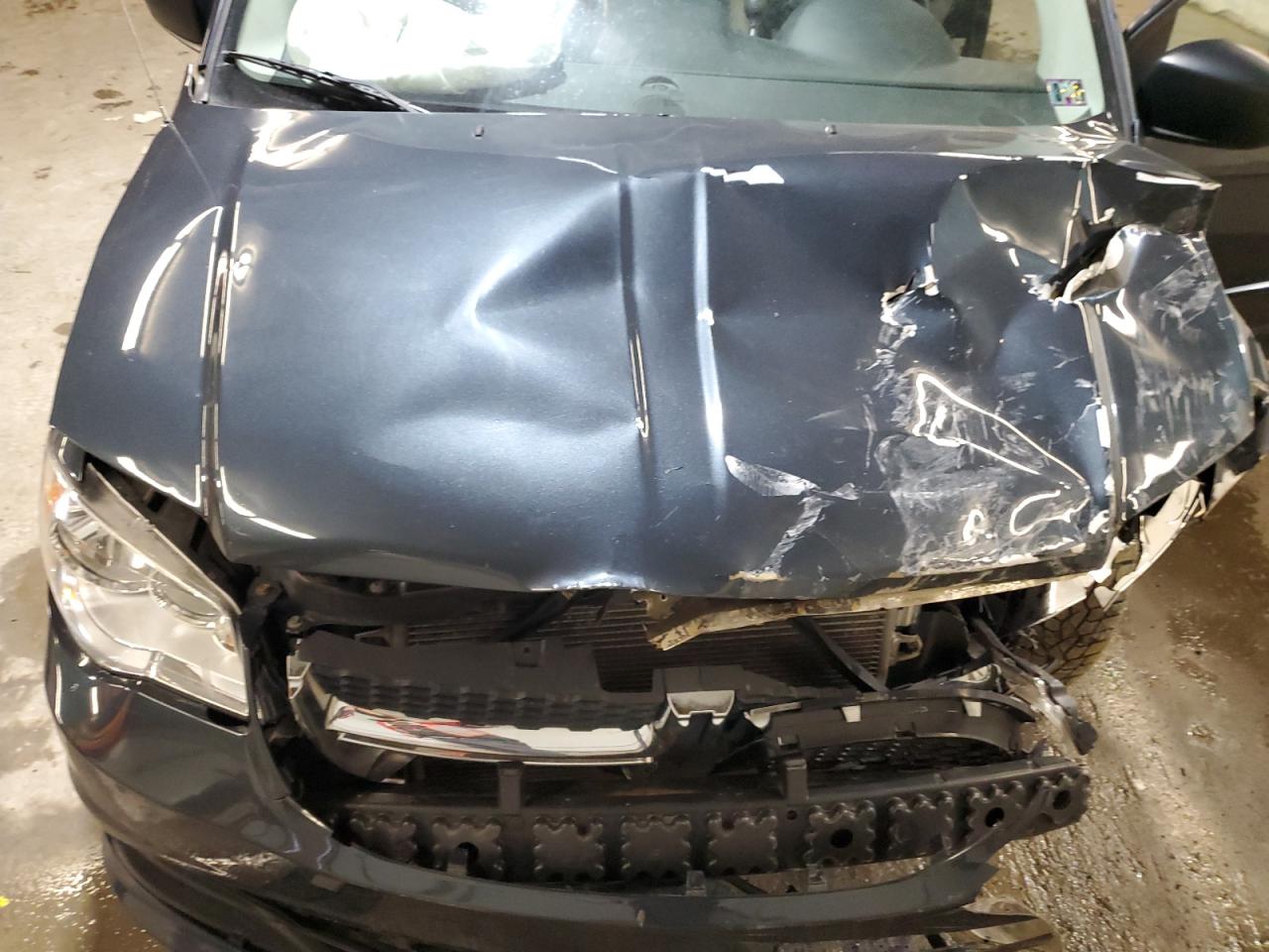 2013 Dodge Caravan VIN 2C4RDGBG0DR601824 Copart auction photo, front end damage thumbnail 13
