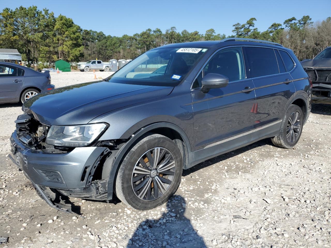 2019 Volkswagen Tiguan VIN 3VV3B7AX0KM103805