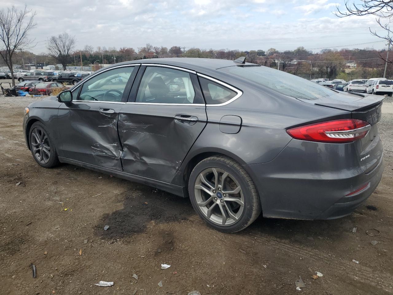 2020 Ford Fusion VIN 3FA6P0RUXLR129899 Copart auction photo, front end / side damage thumbnail 2