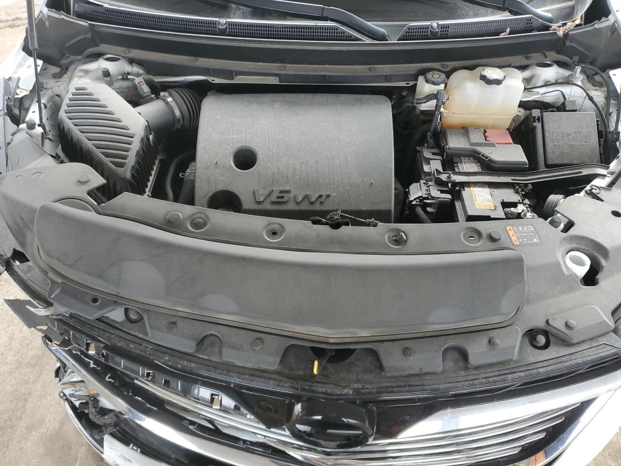2022 Buick Enclave VIN 5GAEVAKW3NJ152985 Copart auction photo, front end / side damage thumbnail 12