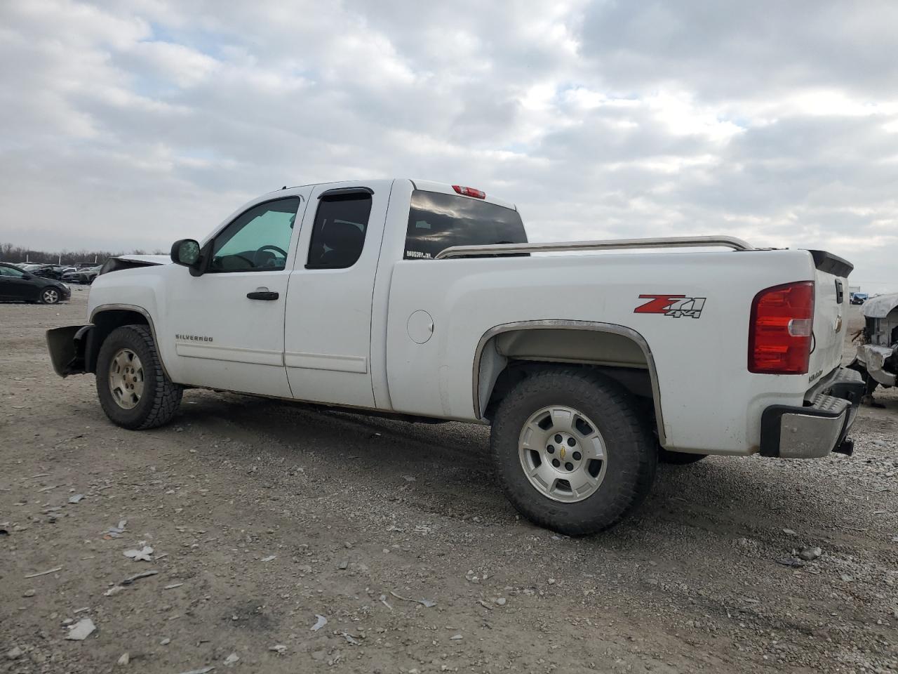 2013 Chevrolet Silverado VIN 1GCRKSE74DZ172097 Copart auction photo, front end / rear end damage thumbnail 2