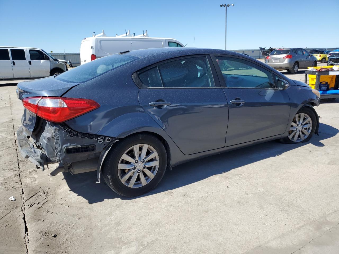 2016 KIA Forte VIN KNAFX4A6XG5590248 Copart auction photo, mechanical / hail damage thumbnail 3