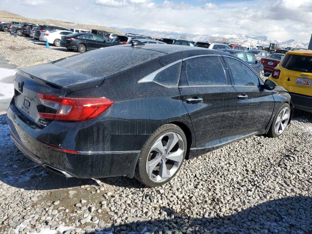 2018 Honda Accord VIN 1HGCV2F97JA025300 Copart auction photo, front end damage thumbnail 3