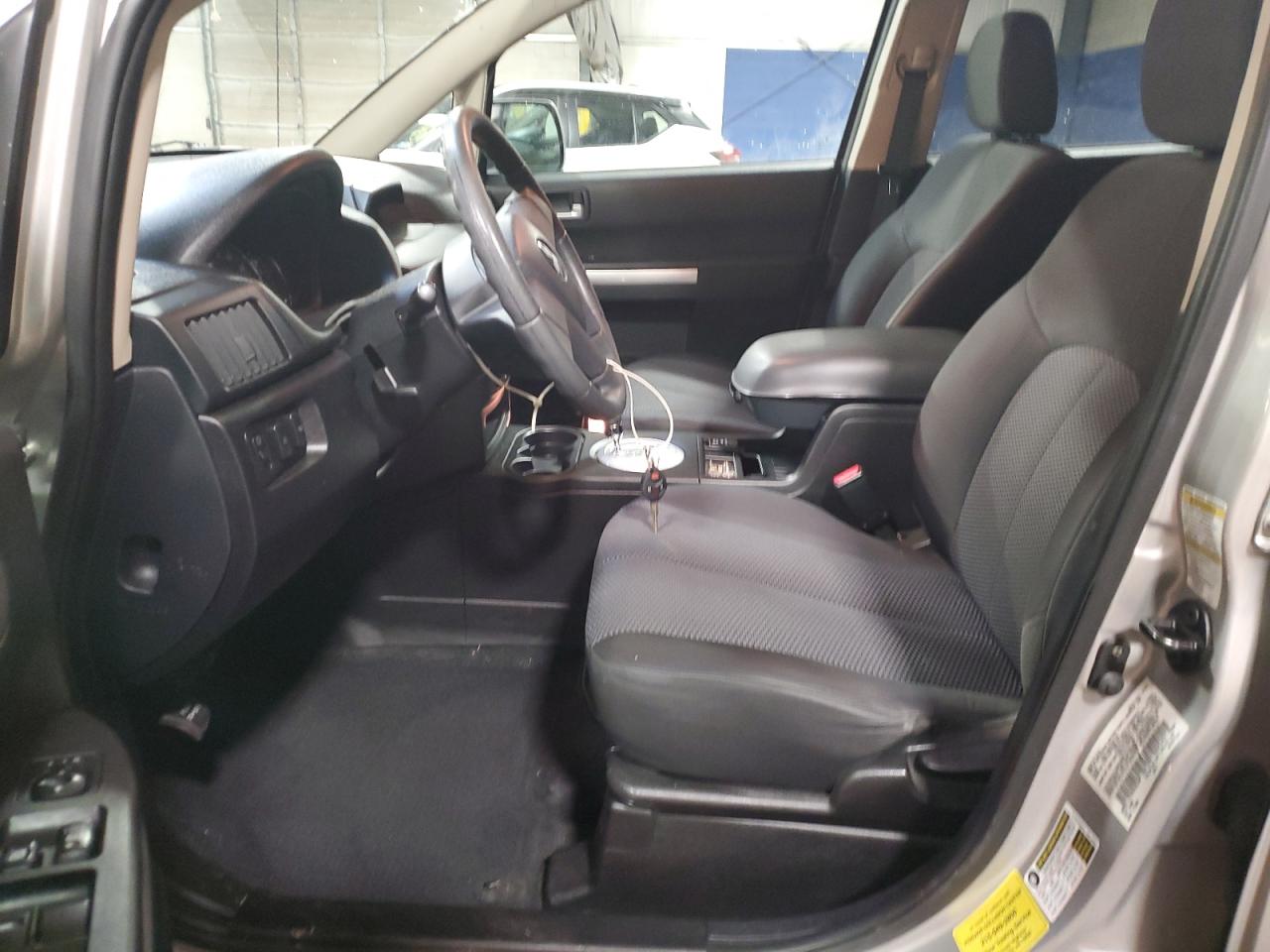 2011 Mitsubishi Endeavor VIN 4A4JM2AS7BE015369 Copart auction photo, front end / side damage thumbnail 7