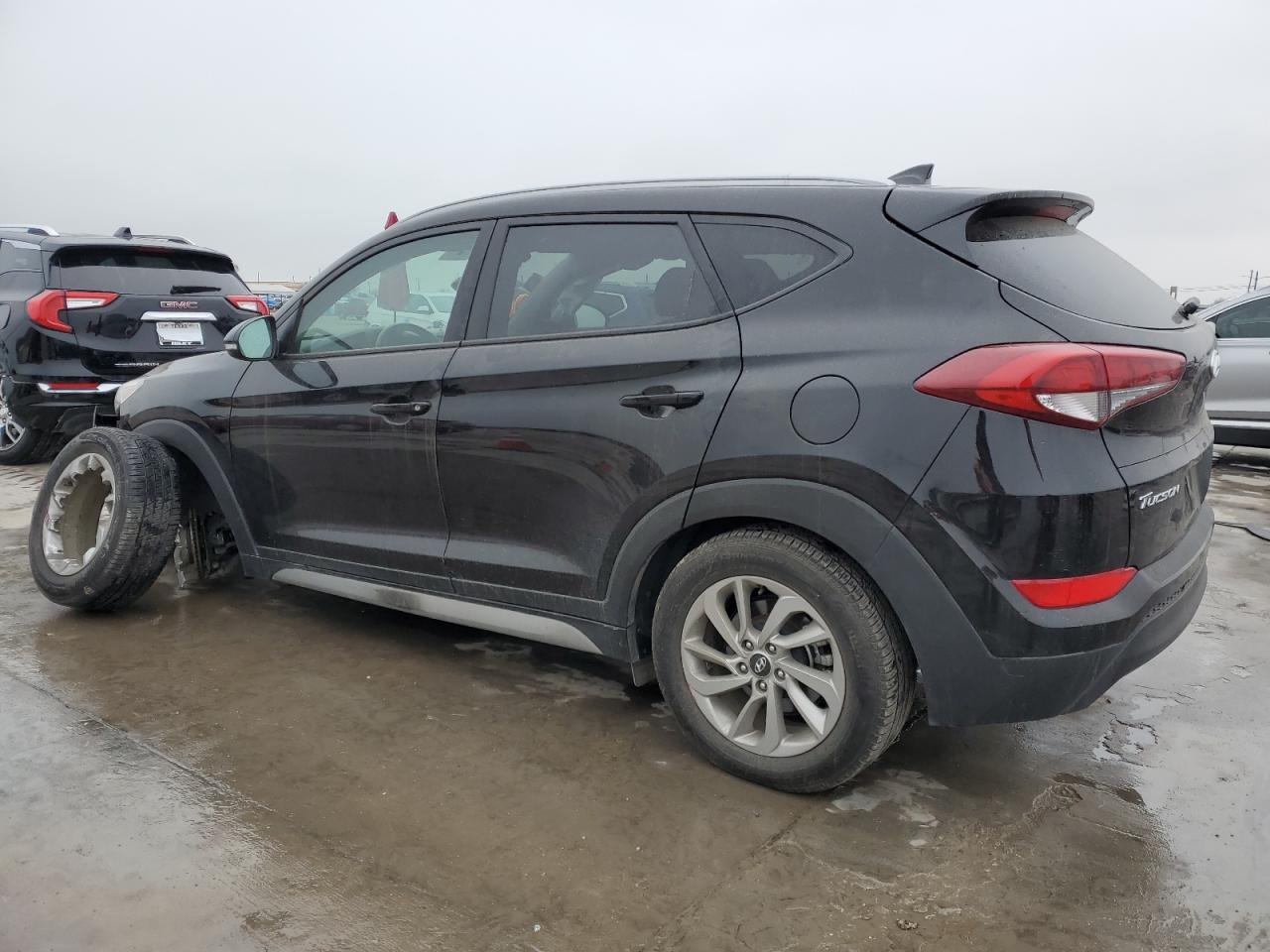 2017 Hyundai Tucson VIN KM8J33A40HU508953 Copart auction photo, side / front end damage thumbnail 2