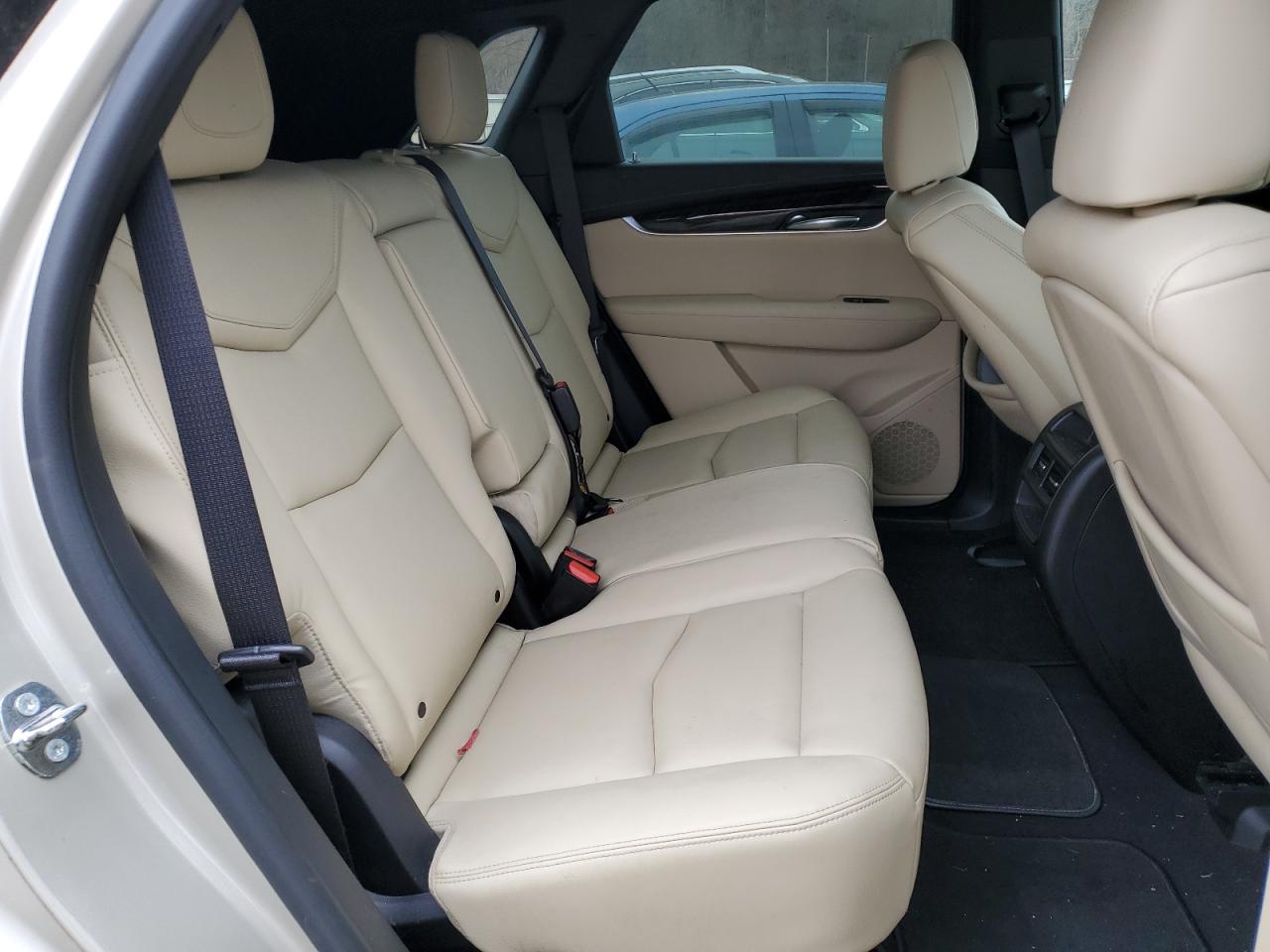 2017 Cadillac XT5 VIN 1GYKNARS2HZ115804 Copart auction photo, front end / side damage thumbnail 11