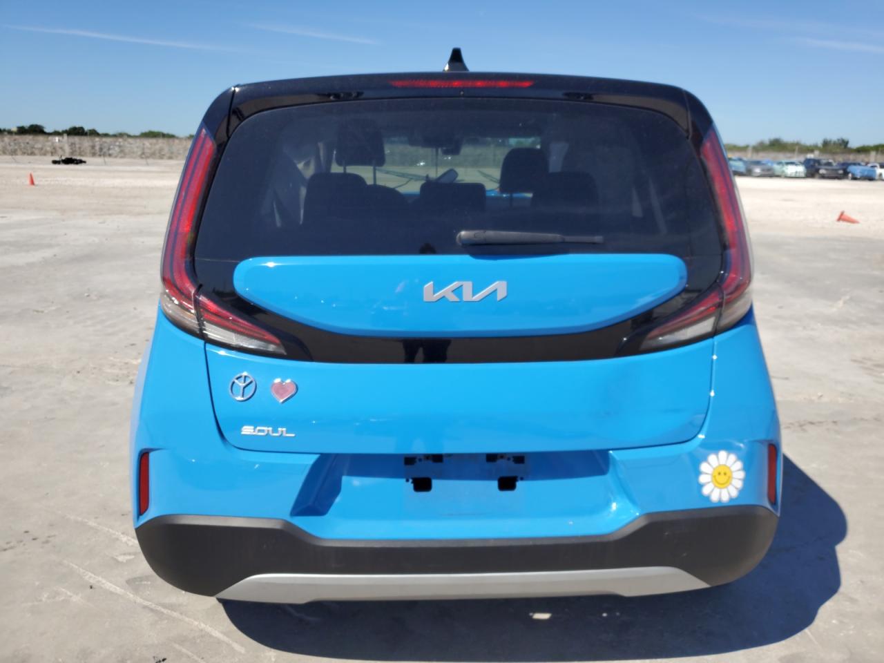 2023 KIA Soul VIN KNDJ23AU4P7201564 Copart auction photo, front end damage thumbnail 6