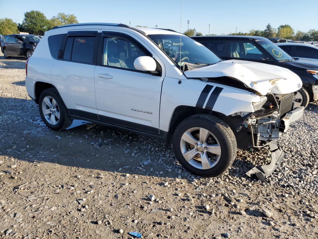 2014 Jeep Compass VIN 1C4NJCEB9ED628783 Copart auction photo, front end damage thumbnail 4