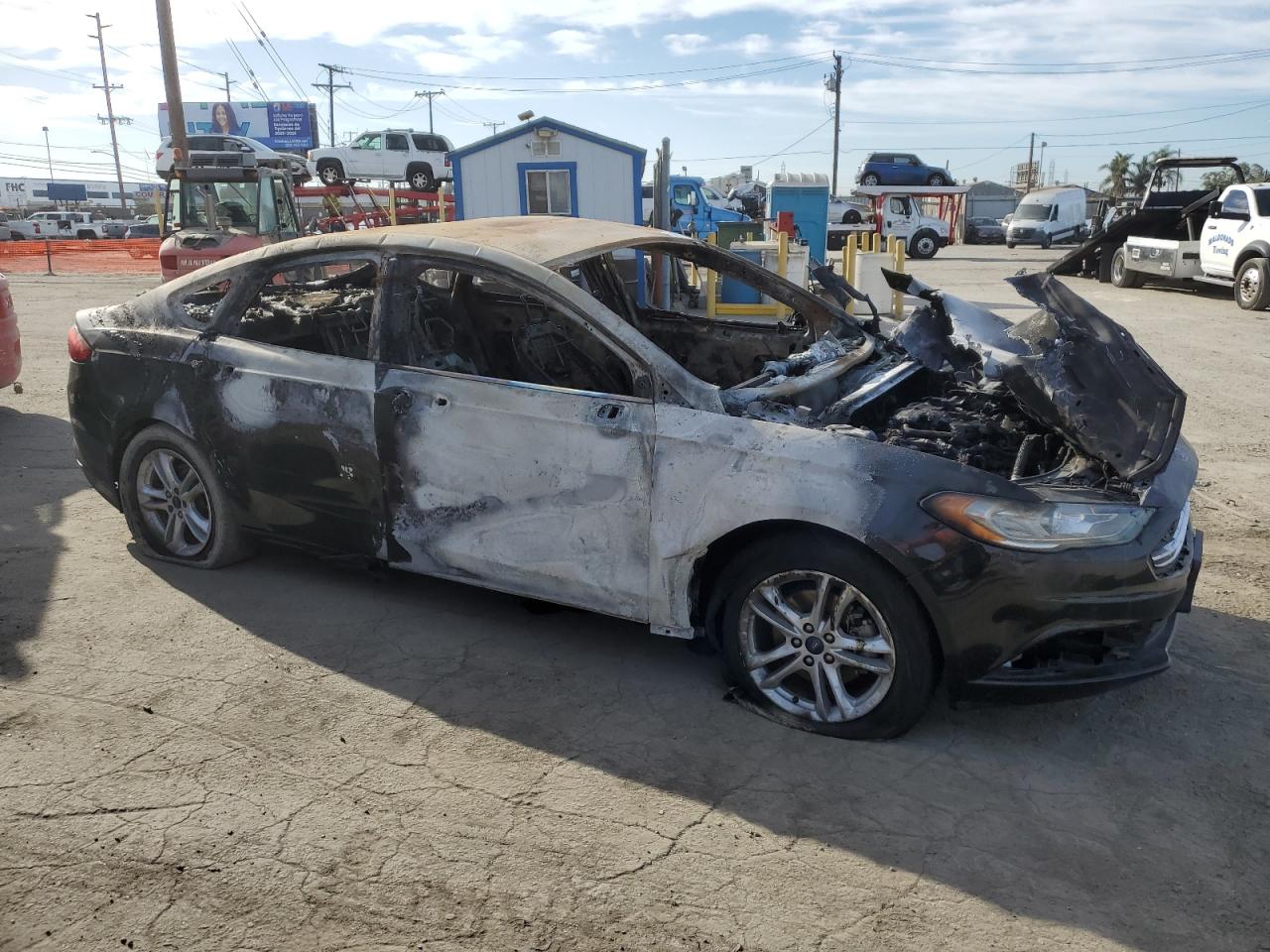 2018 Ford Fusion VIN 3FA6P0HD1JR213916 Copart auction photo, burn damage thumbnail 4