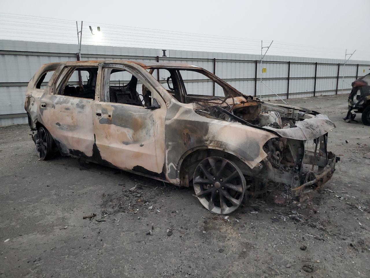2014 Dodge Durango VIN 1C4RDJAG6EC532534 Copart auction photo, burn damage thumbnail 4