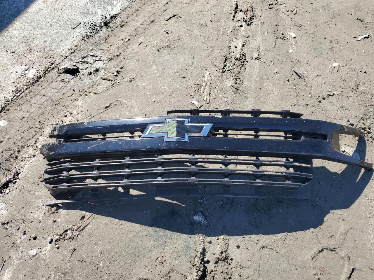 2019 Chevrolet Silverado VIN 3GCUYEED2KG126264 Copart auction photo, front end damage thumbnail 14