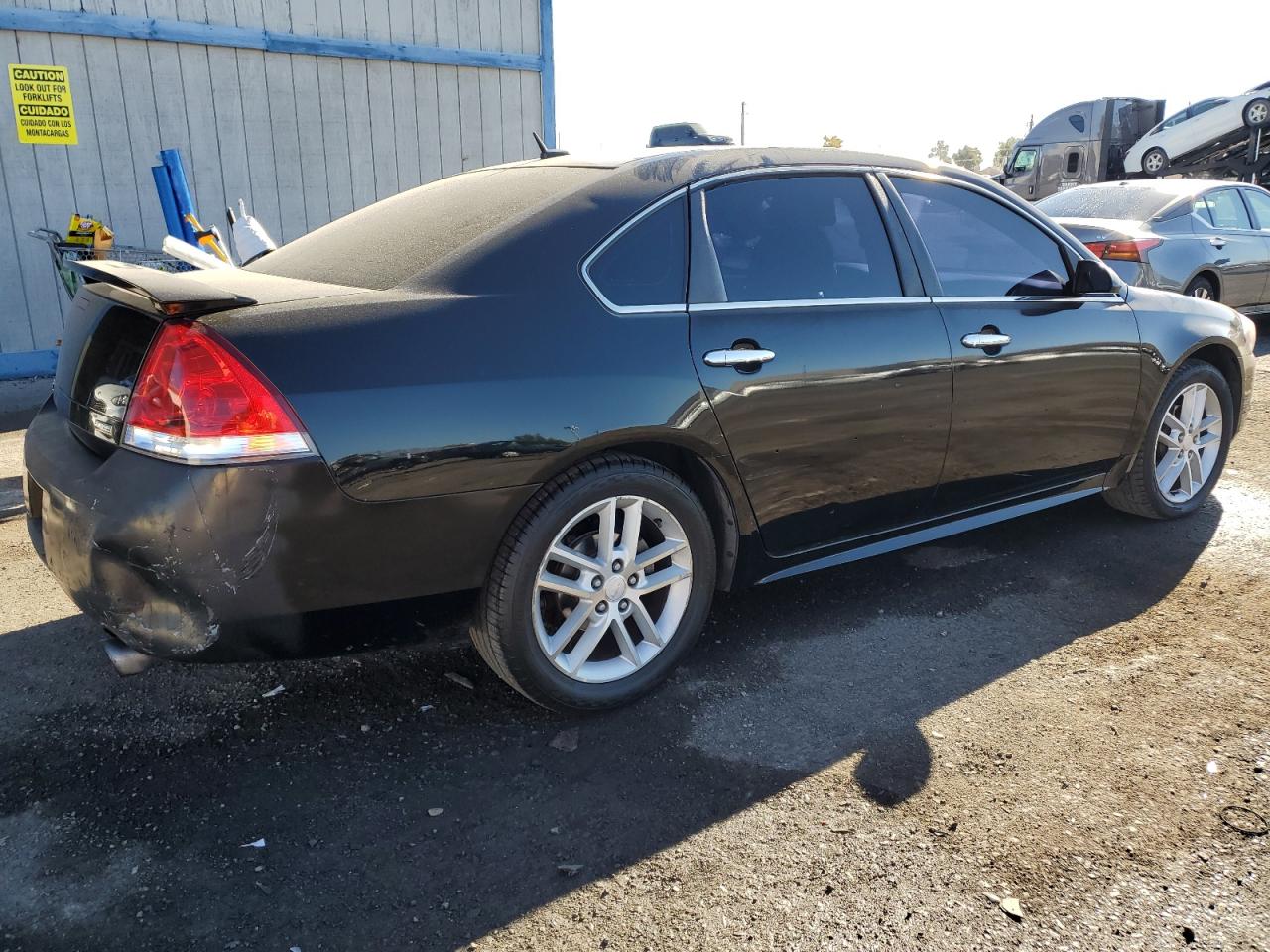 2013 Chevrolet Impala VIN 2G1WC5E32D1187889 Copart auction photo, minor dent/scratches damage thumbnail 3